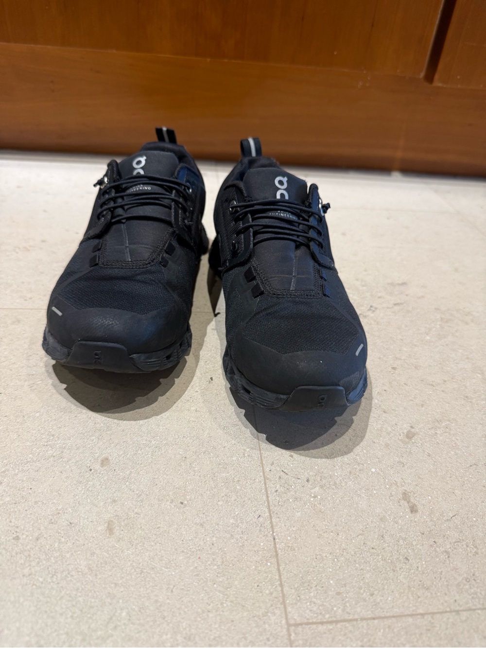 On Running Running Cloudventure Waterproof Trail Shoe - Black